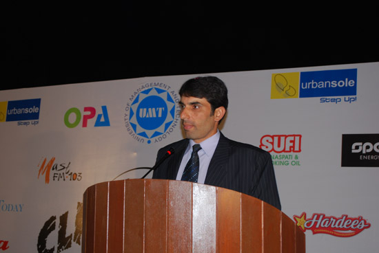 UMT alumnus Misbah ul Haq addresses Clash 20 prize distribution ceremony